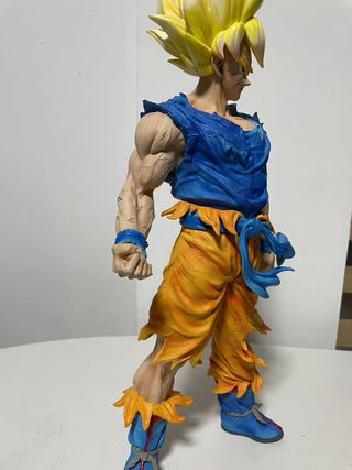 Figura Dragon Ball Z Goku Super Saiyan