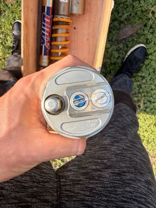 Horquillas KYB Supermotard DMX + Amortiguador