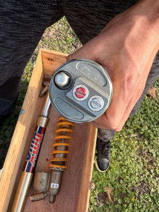 Horquillas KYB Supermotard DMX + Amortiguador