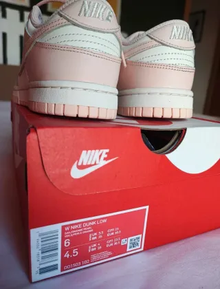 Nike Dunk Orange Pearl