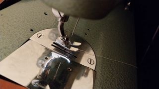 Maquina de coser refrey automatica