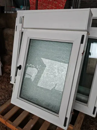 Lote ventanas PVC efecto madera blanca