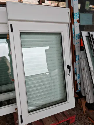 Lote ventanas PVC efecto madera blanca