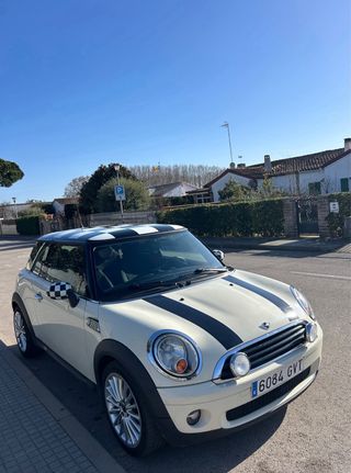 MINI ONE R56 2010