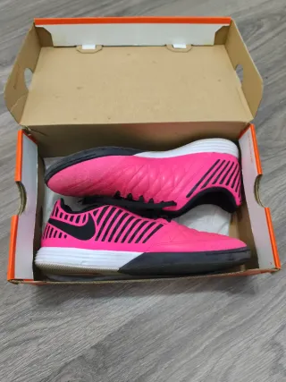 Botas Fútbol Sala Nike Lunar Gato Unisex Rosa