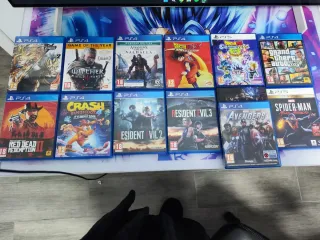 PS5 Disco + 12 Juegos. Lote.