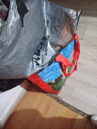 Lote Ropa y Juguetes Niño