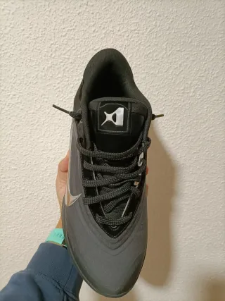 T45 Nike A ONE Zapatillas Negras Plata