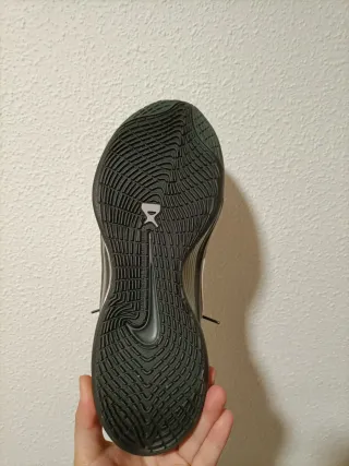 T45 Nike A ONE Zapatillas Negras Plata