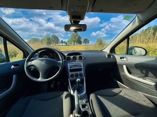 Peugeot 308 1.6 E-hdi 112cv 5 puertas Active.