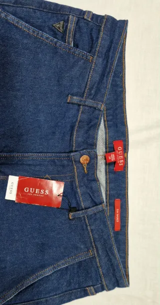 Pantalón Vaquero Guess Jeans Slim Tapered.