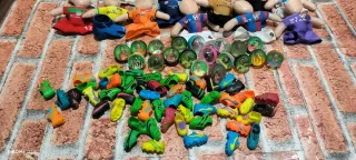 Peluche my stars calciatori scarpini e biglie