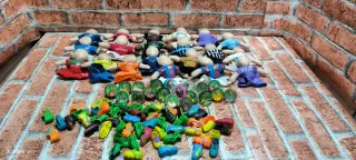 Peluche my stars calciatori scarpini e biglie