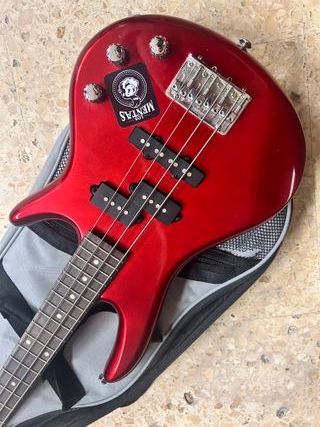 Bajo Ibanez Mikro Rojo + Funda