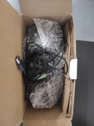 Altavoces Genius SP-D150 USB de 4W poco uso