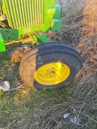 Tractor John Deere 1635