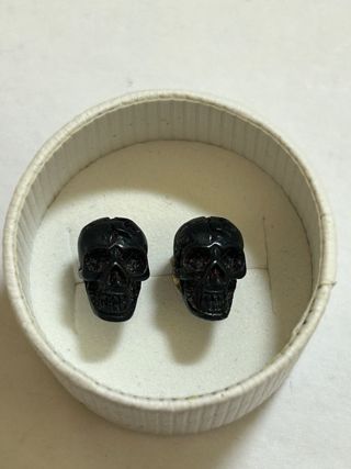 Pendientes calavera caucho y plata de ley