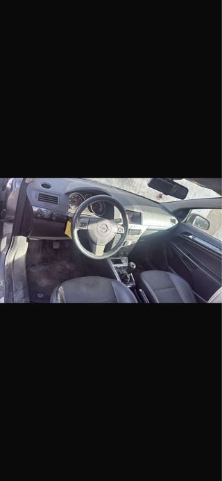 Opel Astra 2005