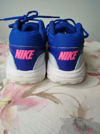 Zapatillas Nike Azul y Rosa