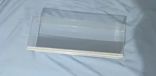 Expositores figuras plástico transparente