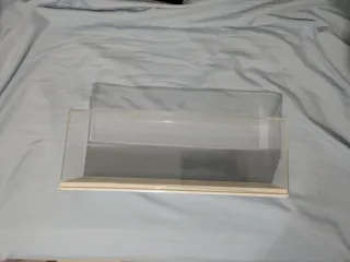 Expositores figuras plástico transparente