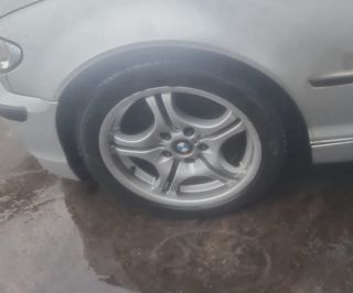 Llantas 17 BMW E46 Pack M con neumáticos