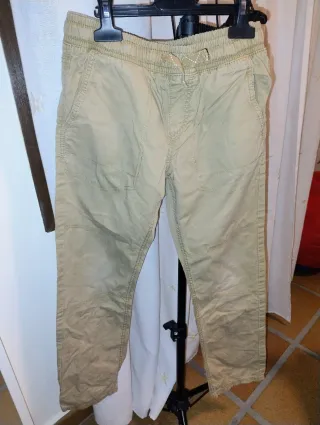 Pantalón niño cargo beige T.10