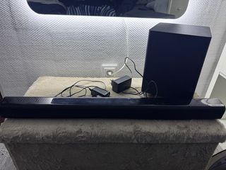 Barra de Sonido Majority Negra