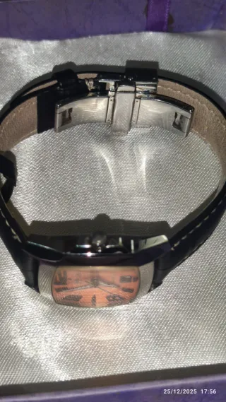 Reloj Lotus shiny Mujer Negro Naranja