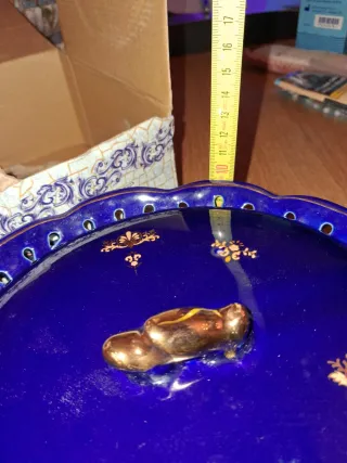 Biscottiera blu e oro in porcellana