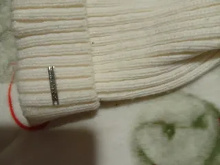 Berretto con pompon pelliccia Laura Biagiotti