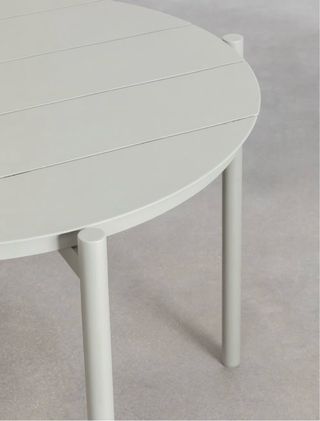 Mesa de exterior de aluminio