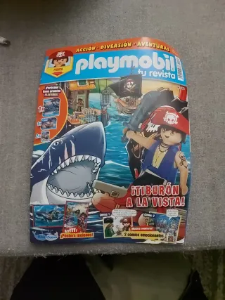PLAYMOBIL pirata y revista