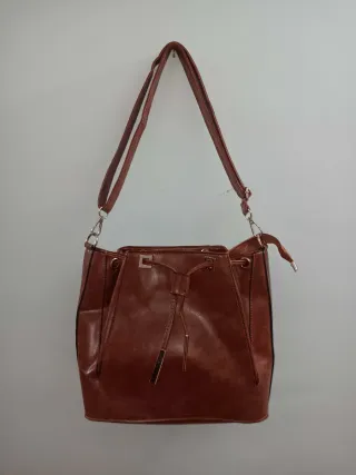 Bolso de mujer color cuero