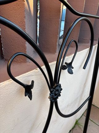 Cabecero de cama de metal negro 105cm