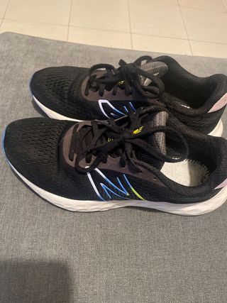 Zapatillas New Balance Negras Multicor