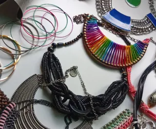 Lote Bisuteria Collares y Pulseras