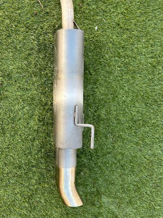 Silenciador trasero doble escape