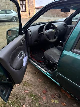 Ford Fiesta 2000