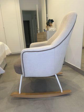 Mecedora lactancia cómoda y moderna.