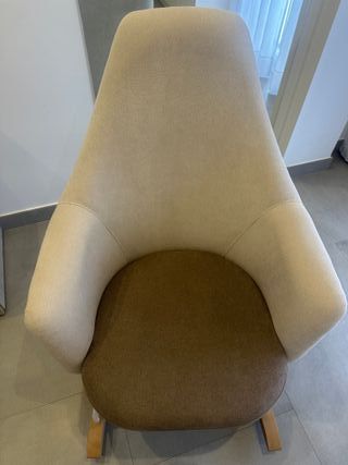 Mecedora lactancia cómoda y moderna.