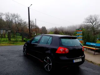 Volkswagen Golf 2005