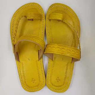 Sandalias trenzadas hechas a mano en piel