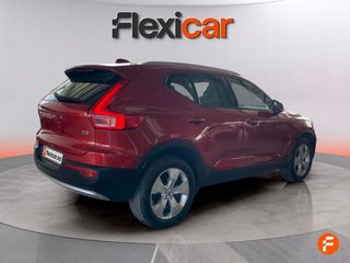 Volvo XC40 2.0 D3 Momentum Auto