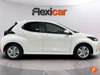 Toyota Yaris 1.5 120H Business Plus
