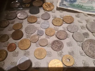 Colección de Monedas y Billetes