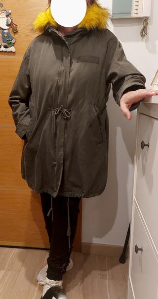 Chaqueta, parka o abrigo Zara talla L desmontable