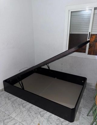 Canapé abatible metálico y madera