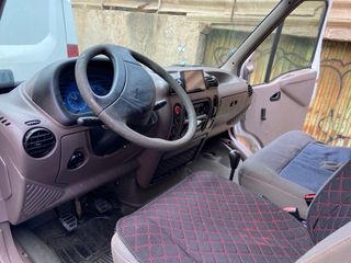 Renault Master 2000