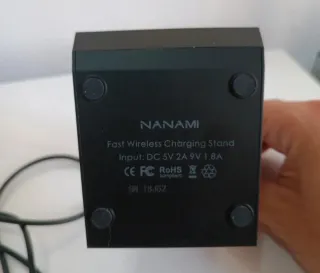 Base de Carga Inalámbrica NANAMI Fast Charge